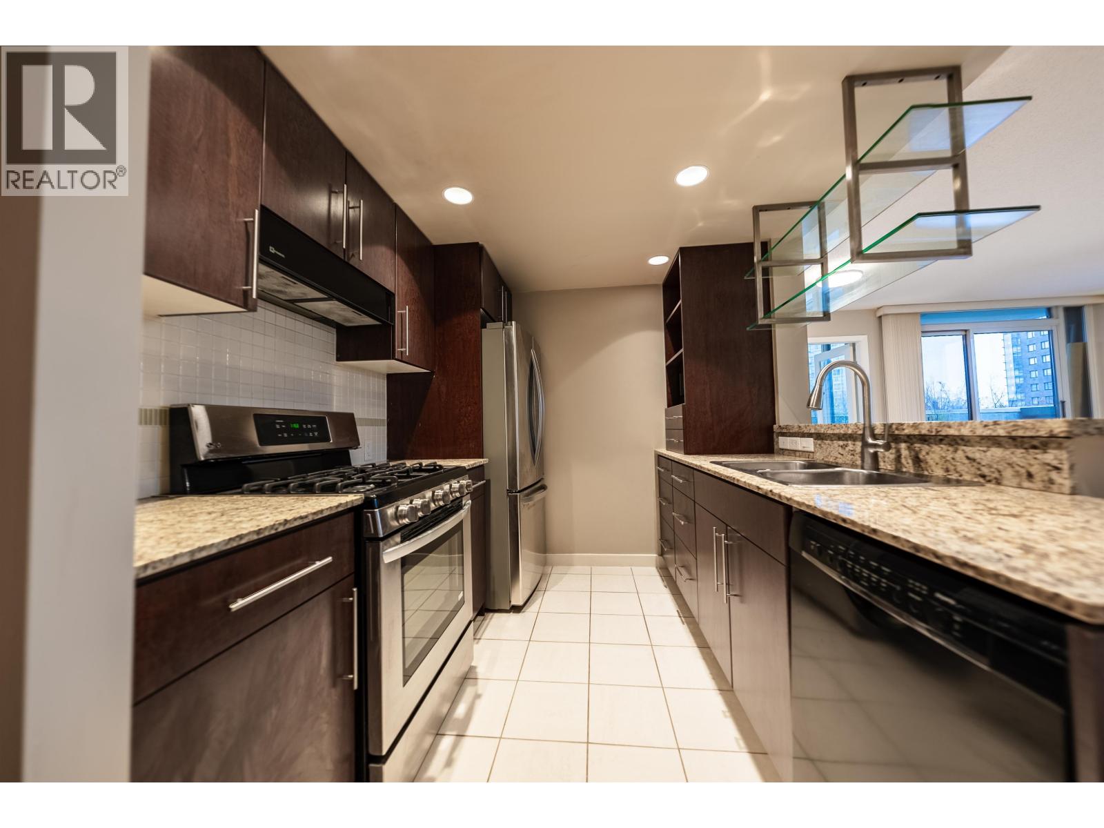 506 583 Beach Crescent, Vancouver, British Columbia  V6Z 3E6 - Photo 6 - R3077647