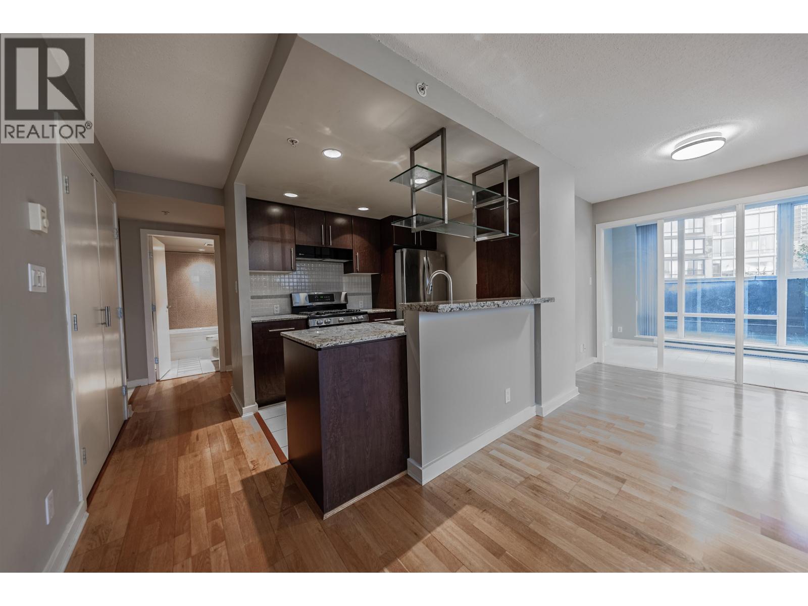 506 583 Beach Crescent, Vancouver, British Columbia  V6Z 3E6 - Photo 8 - R3077647