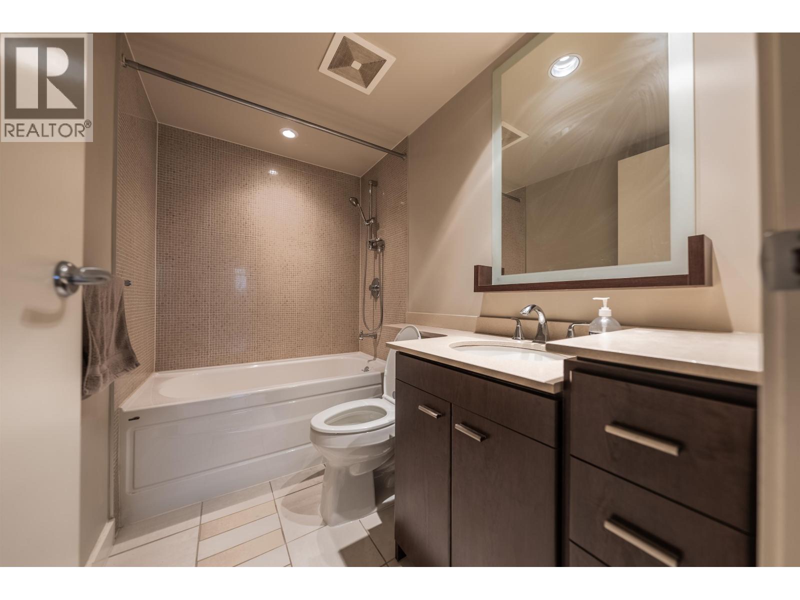 506 583 Beach Crescent, Vancouver, British Columbia  V6Z 3E6 - Photo 9 - R3077647