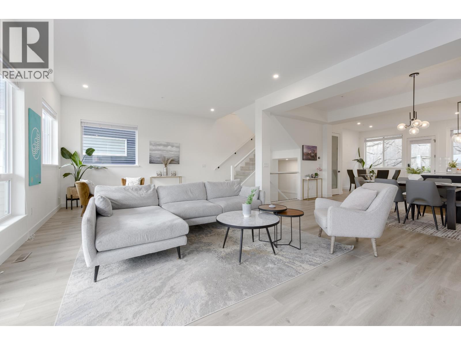 14112 MIER DRIVE, Maple Ridge, British Columbia