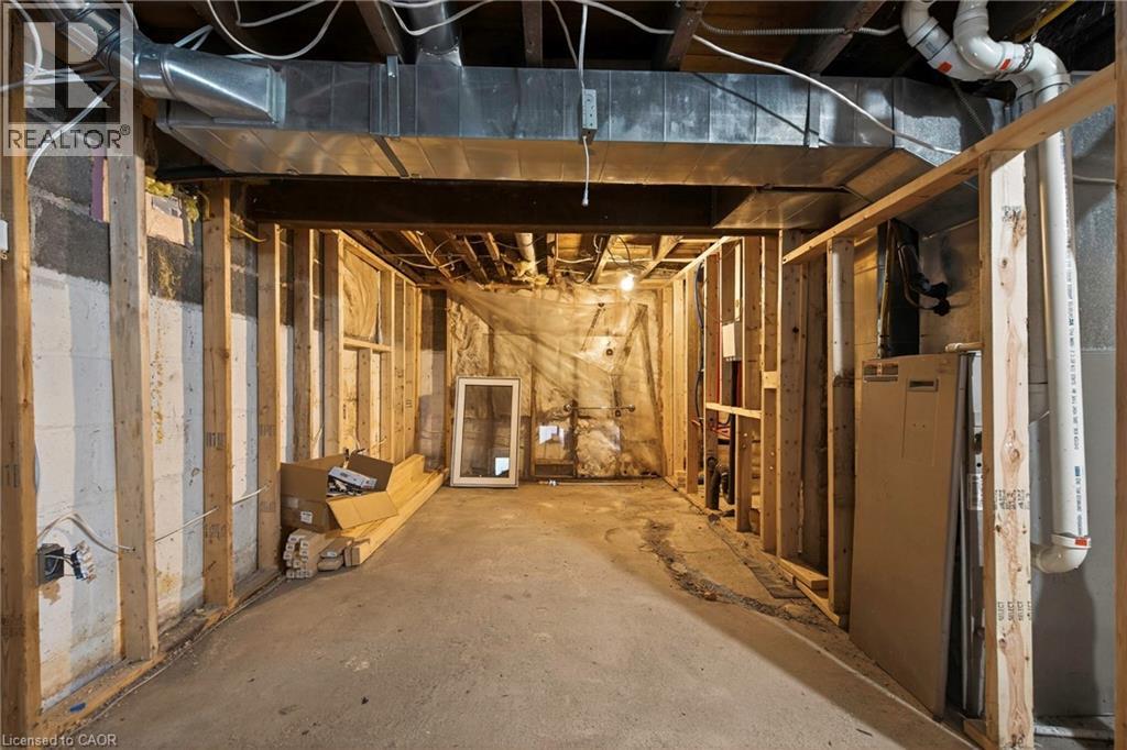 218 East 8th Street, Hamilton, Ontario  L9A 3L8 - Photo 28 - 40796357