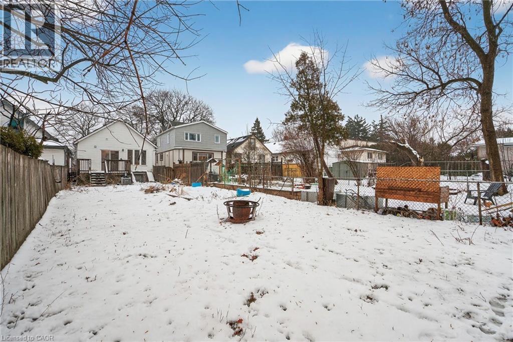 218 East 8th Street, Hamilton, Ontario  L9A 3L8 - Photo 40 - 40796357