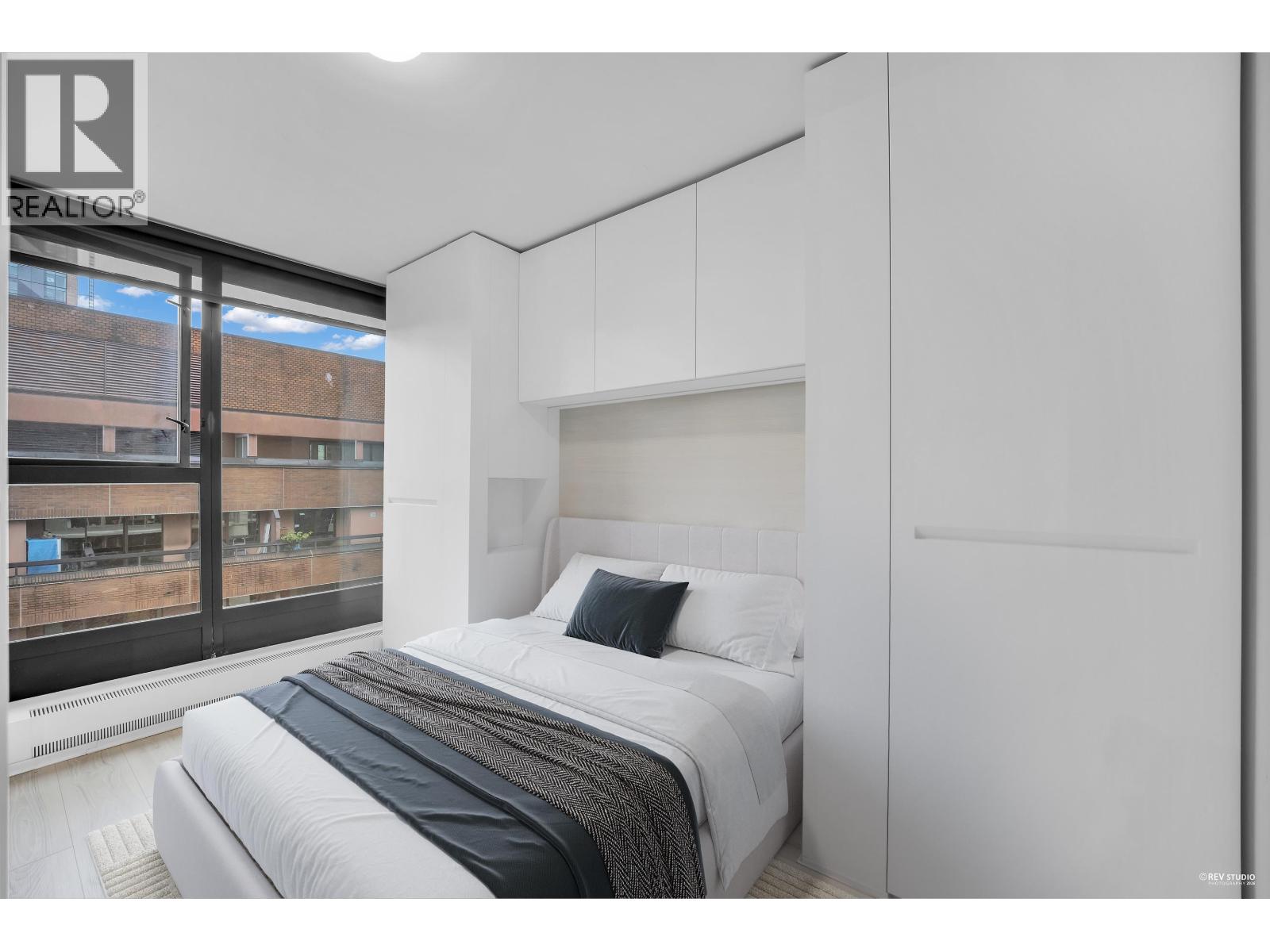 1805 1133 Hornby Street, Vancouver, British Columbia  V6Z 1W1 - Photo 3 - R3075741