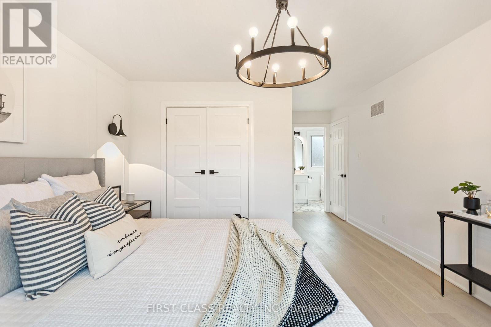 679 Village Parkway, Markham, Ontario  L3R 2Y4 - Photo 23 - N12678830