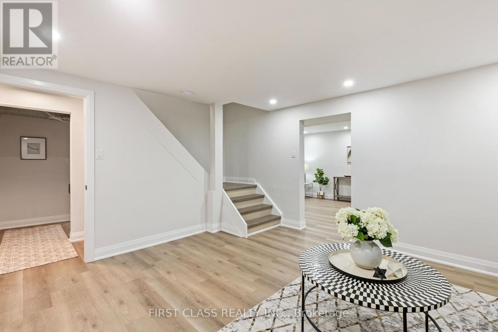 679 Village Parkway, Markham, Ontario  L3R 2Y4 - Photo 36 - N12678830