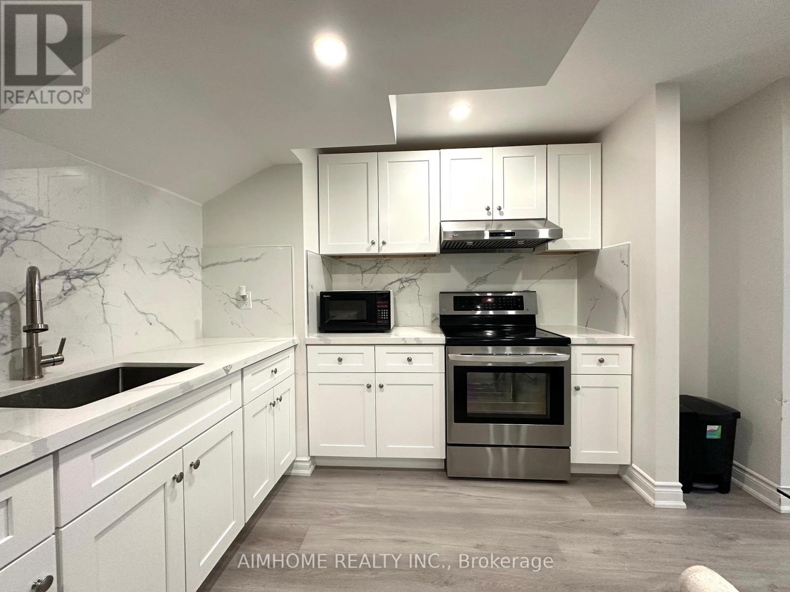 Bsmnt - 582 Mcgregor Farm Trail, Newmarket, Ontario  L3X 1C8 - Photo 9 - N12678832