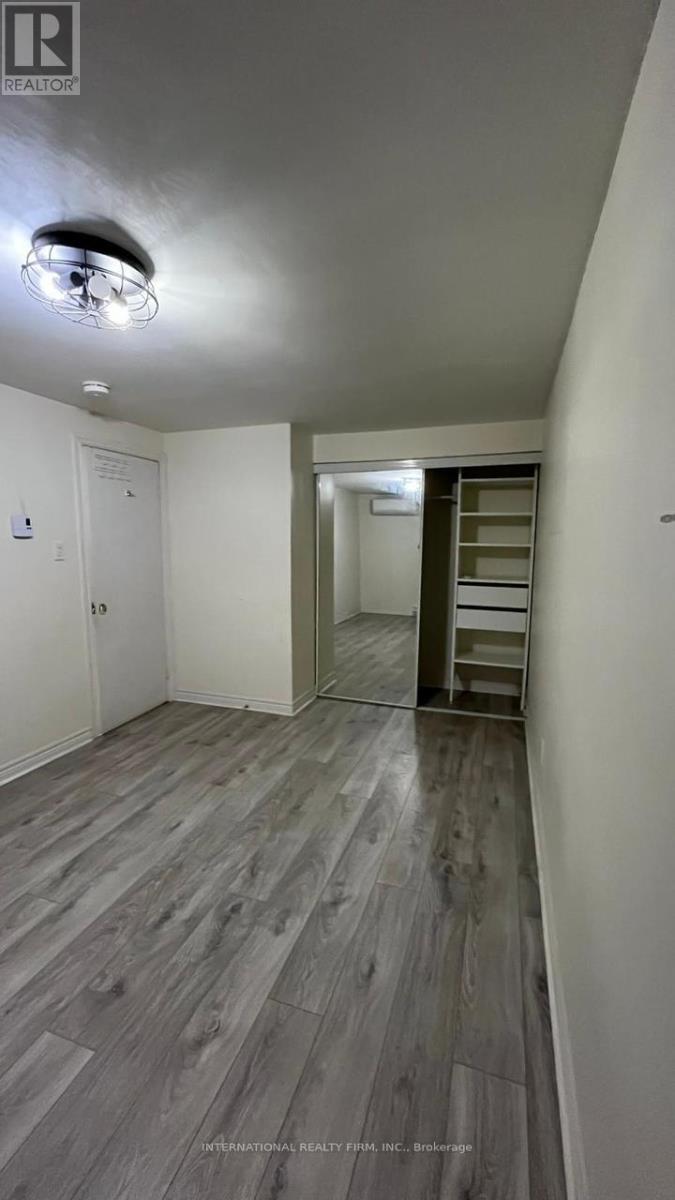 54 Hoskins Square, Brampton, Ontario  L6S 2N6 - Photo 15 - W12603420