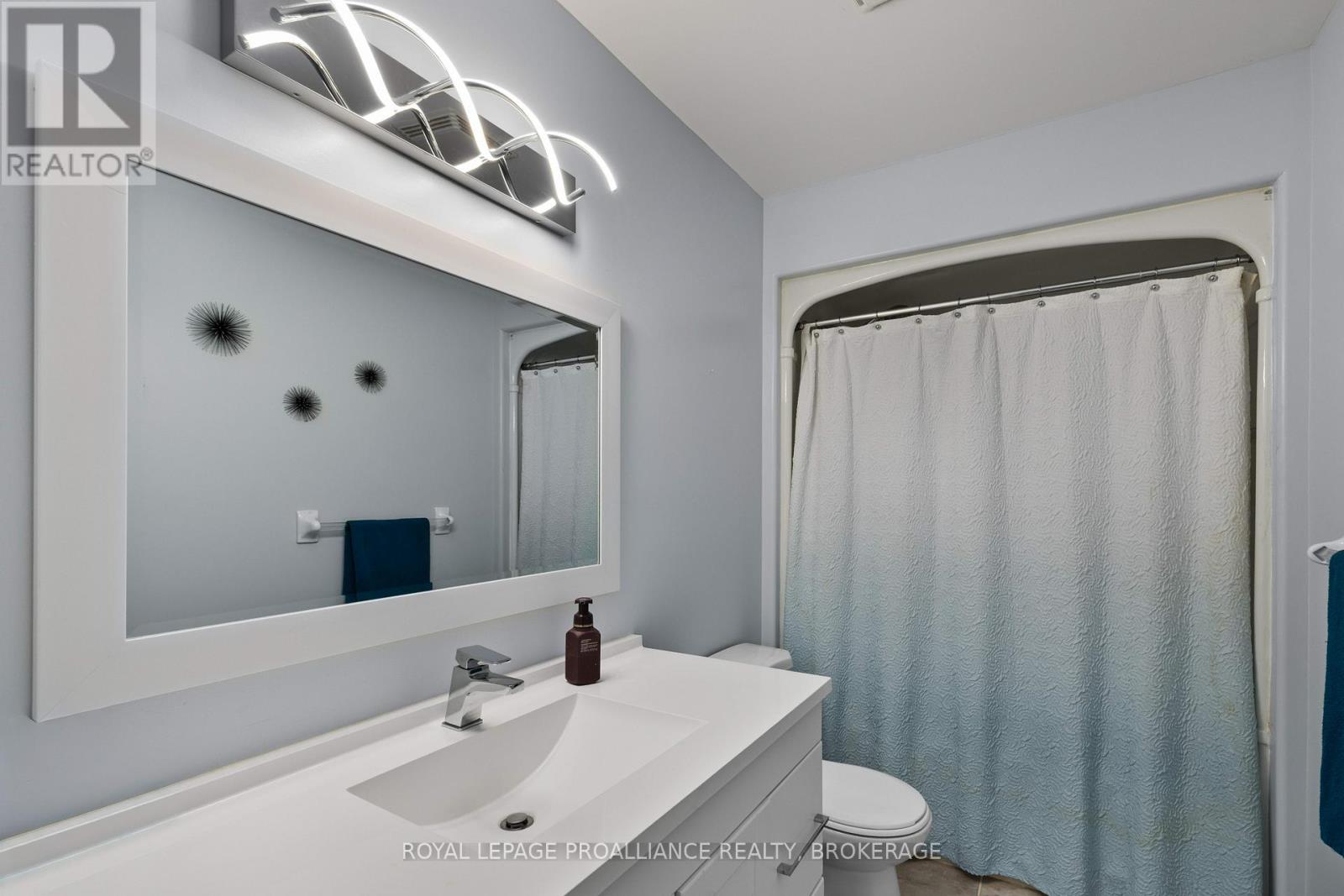 2153 Swanfield Street, Kingston, Ontario  K7M 0A9 - Photo 25 - X12661710