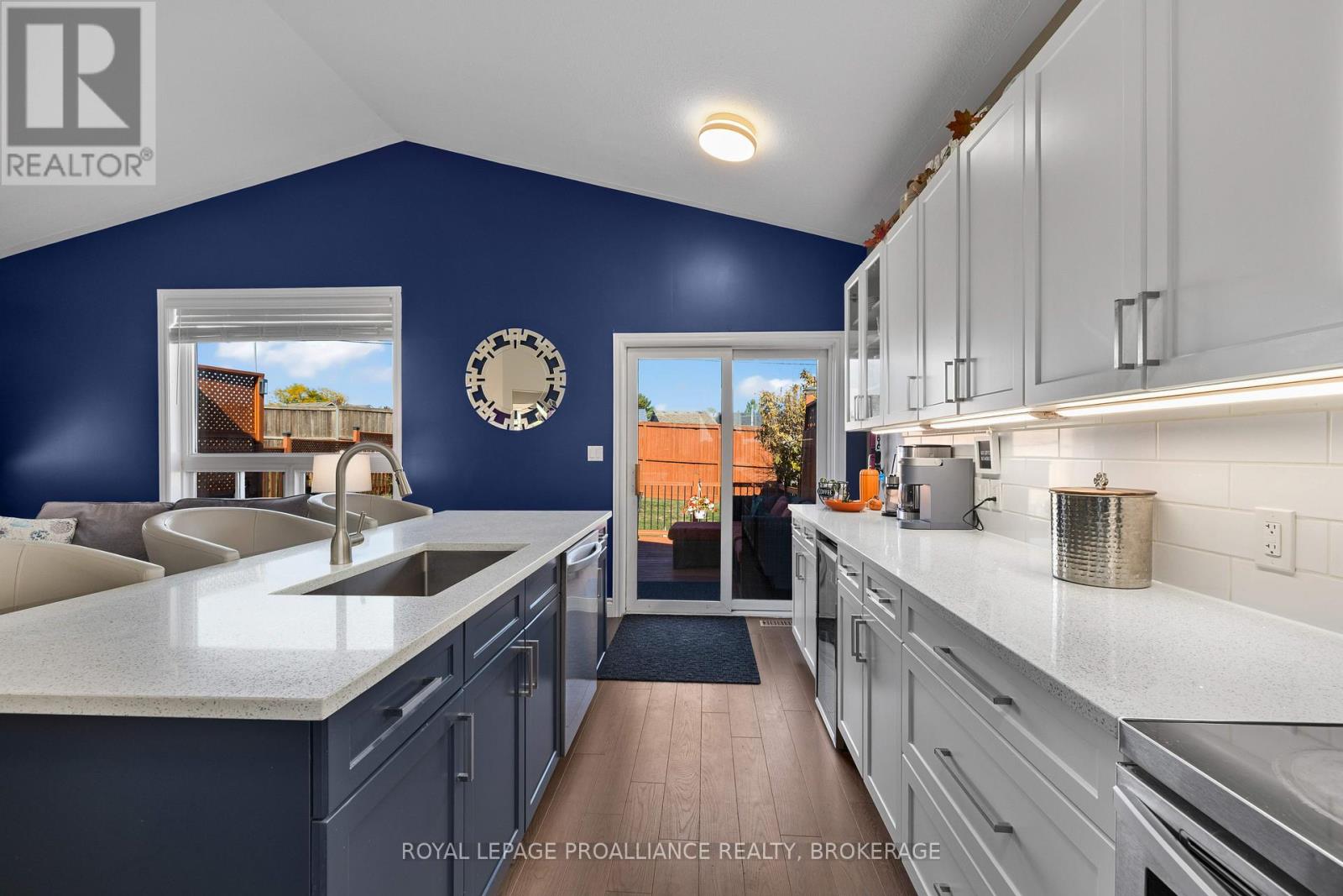 2153 Swanfield Street, Kingston, Ontario  K7M 0A9 - Photo 12 - X12661710