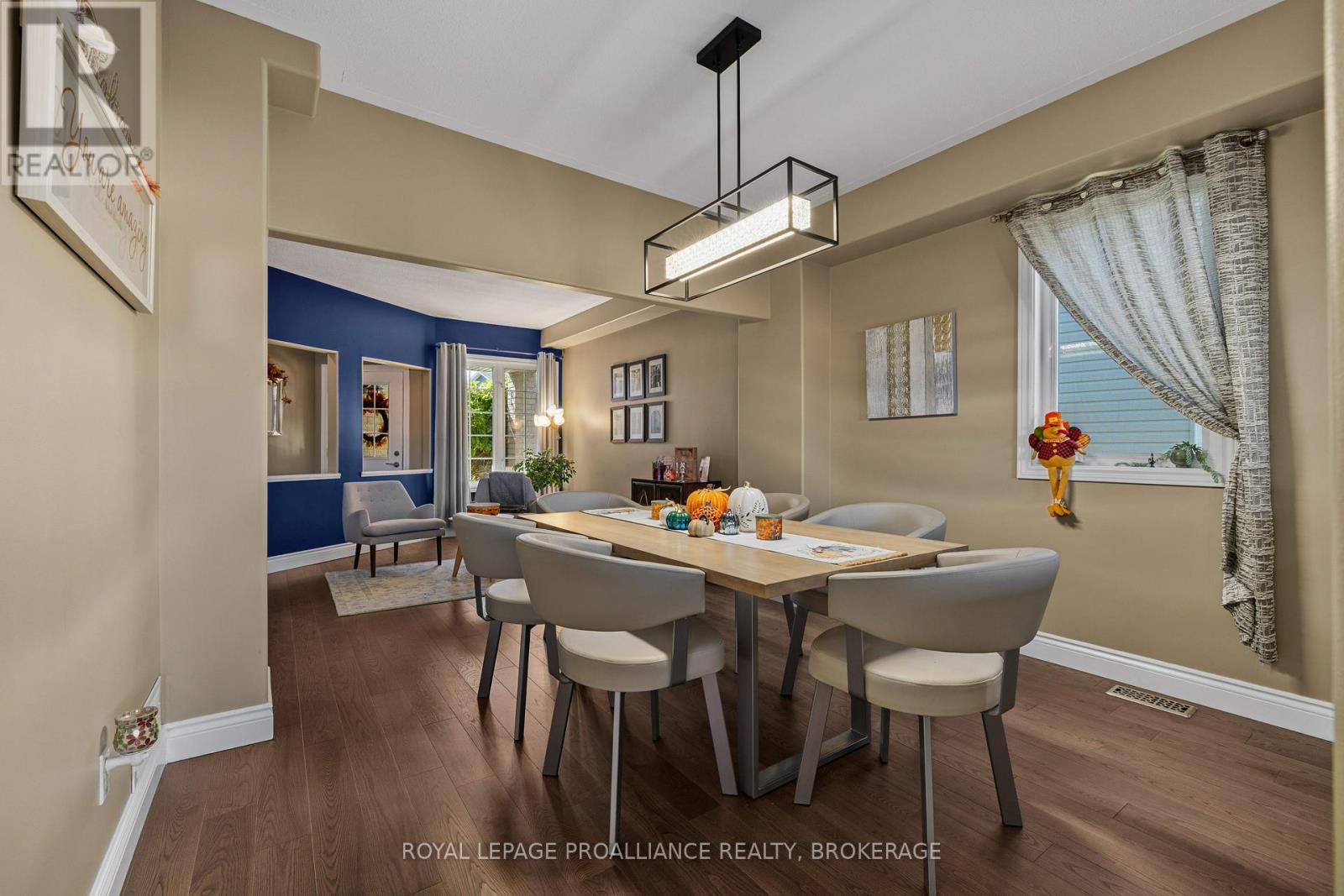 2153 Swanfield Street, Kingston, Ontario  K7M 0A9 - Photo 8 - X12661710