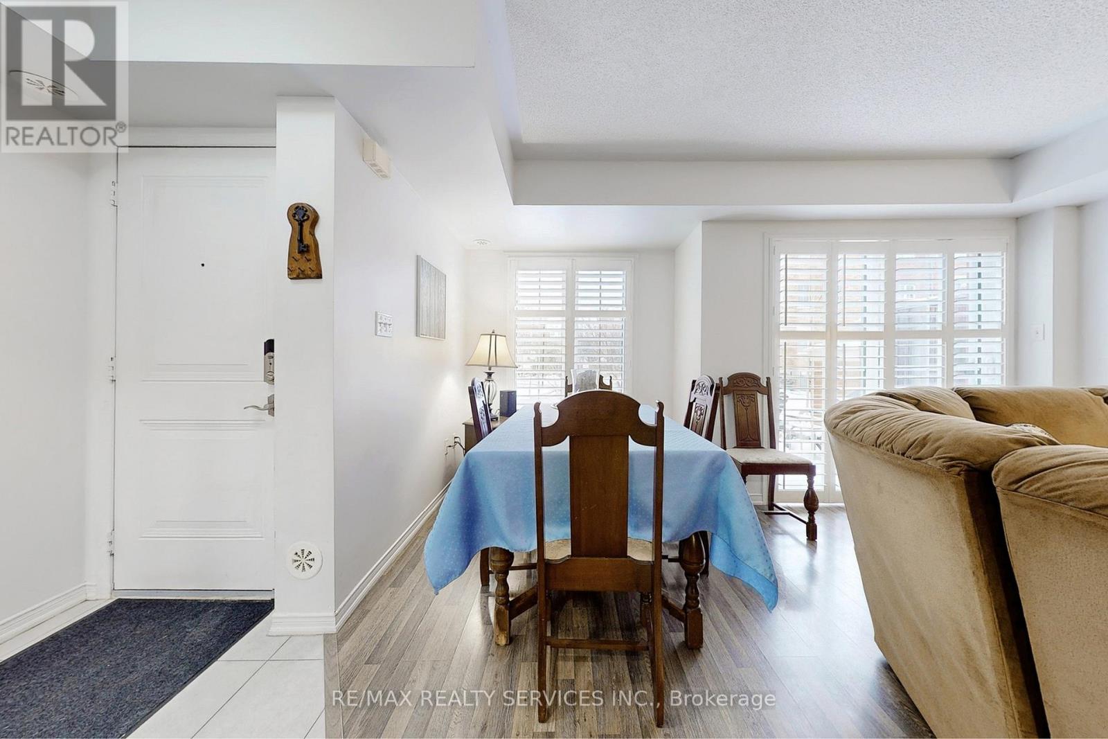 2 - 39 Hays Boulevard N, Oakville, Ontario  L6H 0J1 - Photo 14 - W12678794