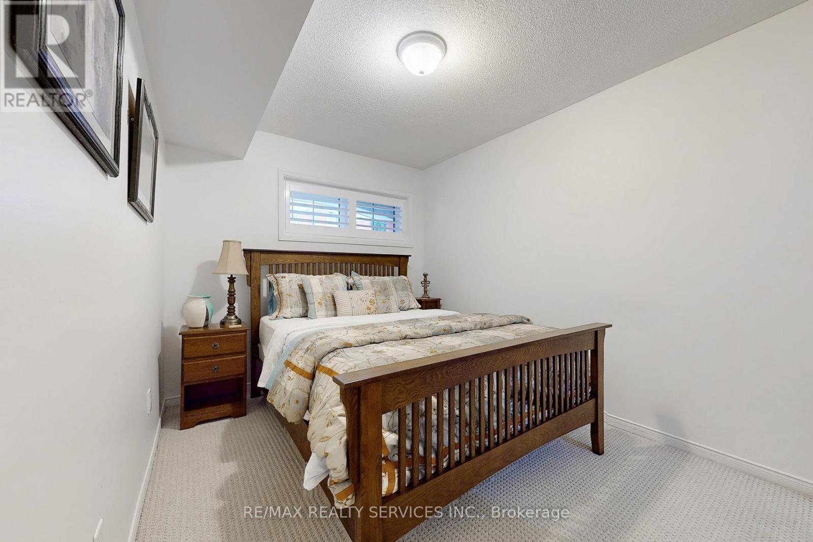 2 - 39 Hays Boulevard N, Oakville, Ontario  L6H 0J1 - Photo 33 - W12678794