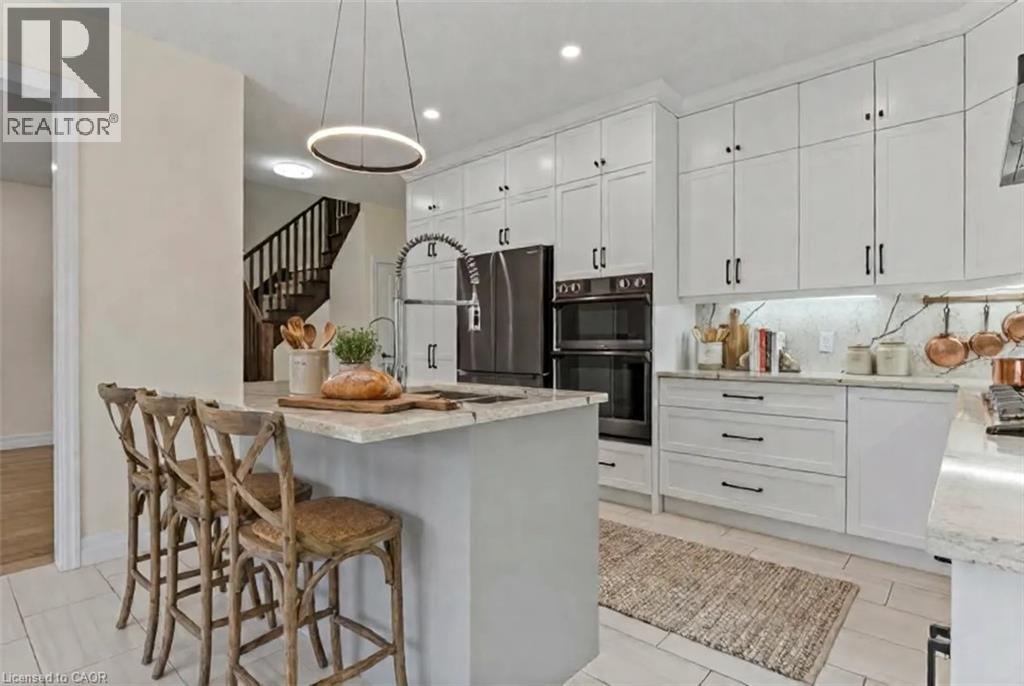 352 Chokecherry Crescent, Waterloo, Ontario  N2V 0H1 - Photo 4 - 40797237