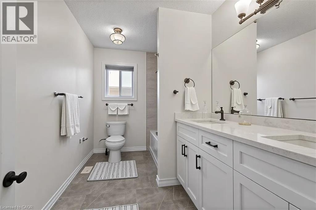 352 Chokecherry Crescent, Waterloo, Ontario  N2V 0H1 - Photo 17 - 40797237