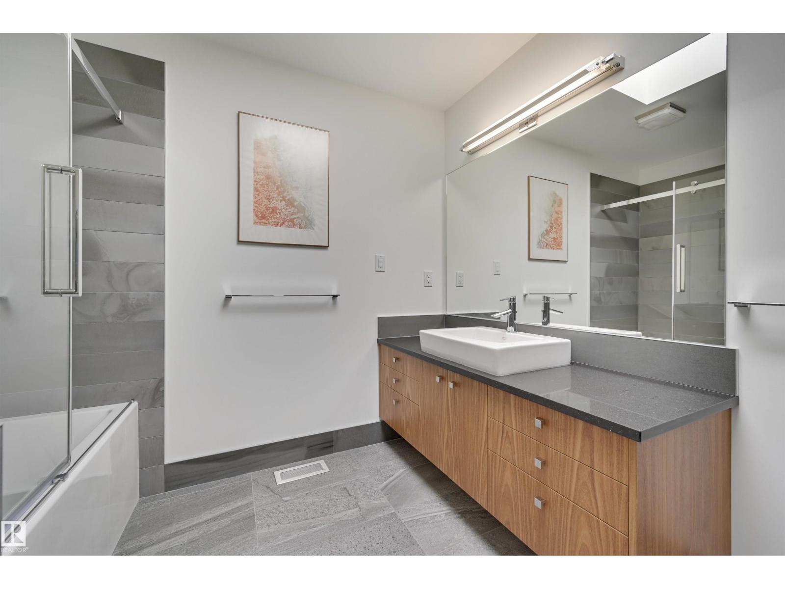 50 Sylvancroft Ln Nw, Edmonton, Alberta  T5N 0R1 - Photo 32 - E4469473