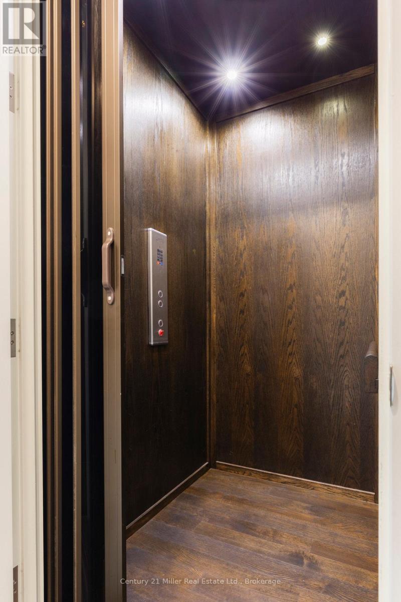 26 - 10 Maple Grove Drive, Oakville, Ontario  L6J 0E1 - Photo 26 - W12678862