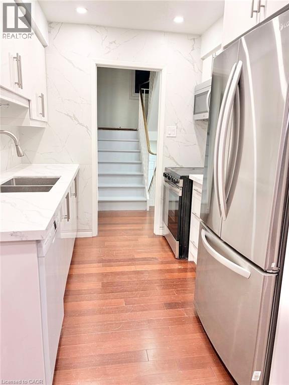 433 Keats Way Unit# 2, Waterloo, Ontario N2L 5S7 - Photo 5 - 40796948