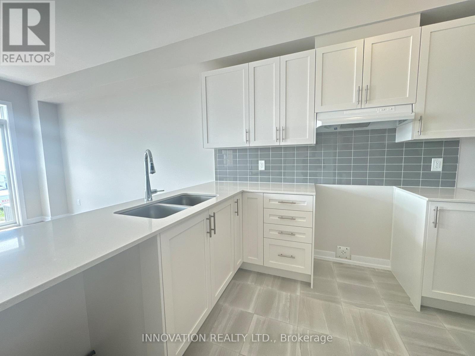 515 Oldenburg Avenue, Ottawa, Ontario  K0A 2Z0 - Photo 4 - X12678884