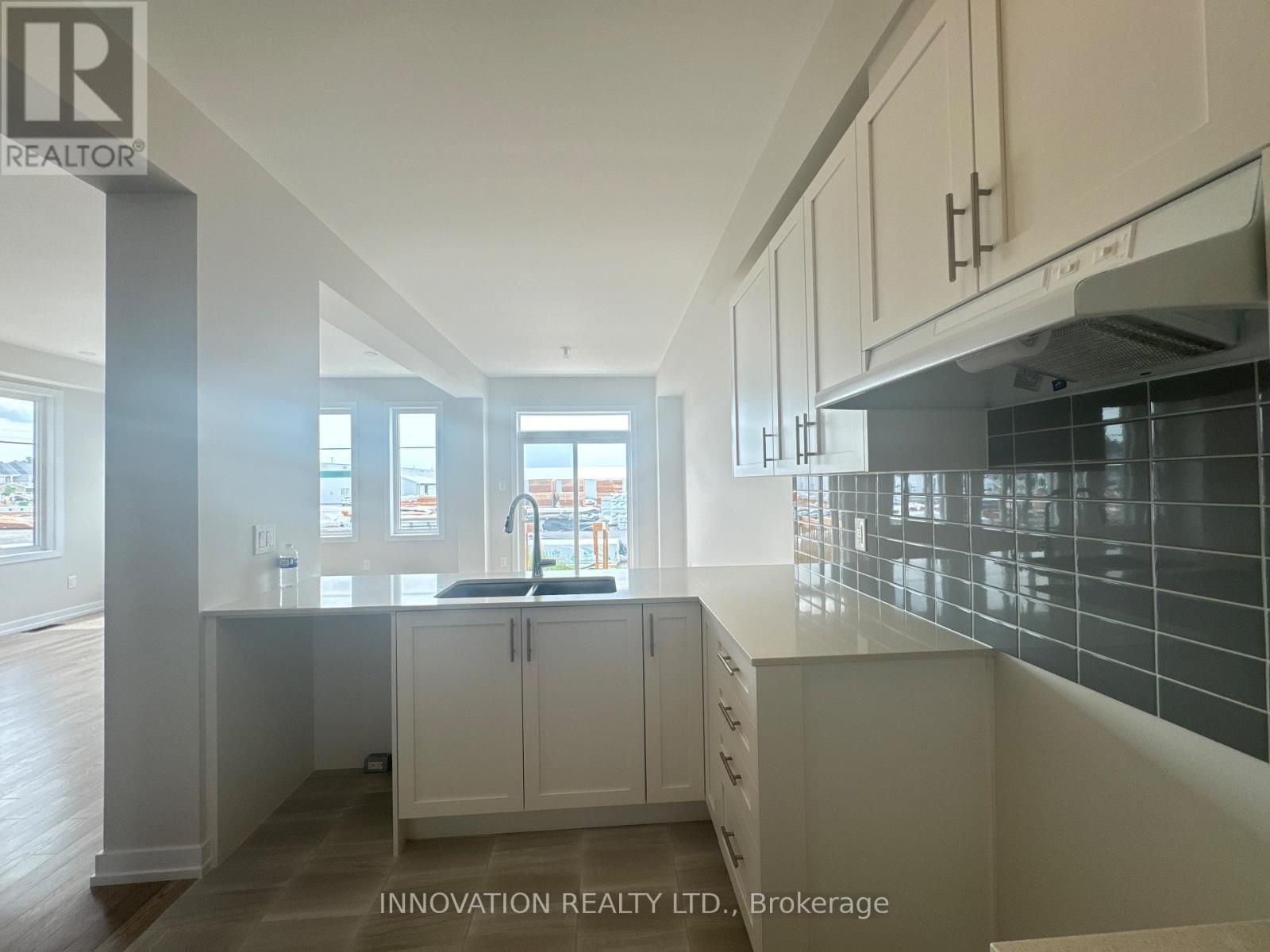 515 Oldenburg Avenue, Ottawa, Ontario  K0A 2Z0 - Photo 5 - X12678884