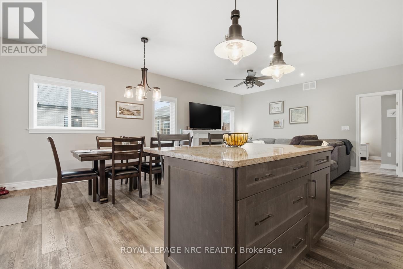 67 Hickory Court, Port Colborne, Ontario  L3K 0B2 - Photo 12 - X12678864