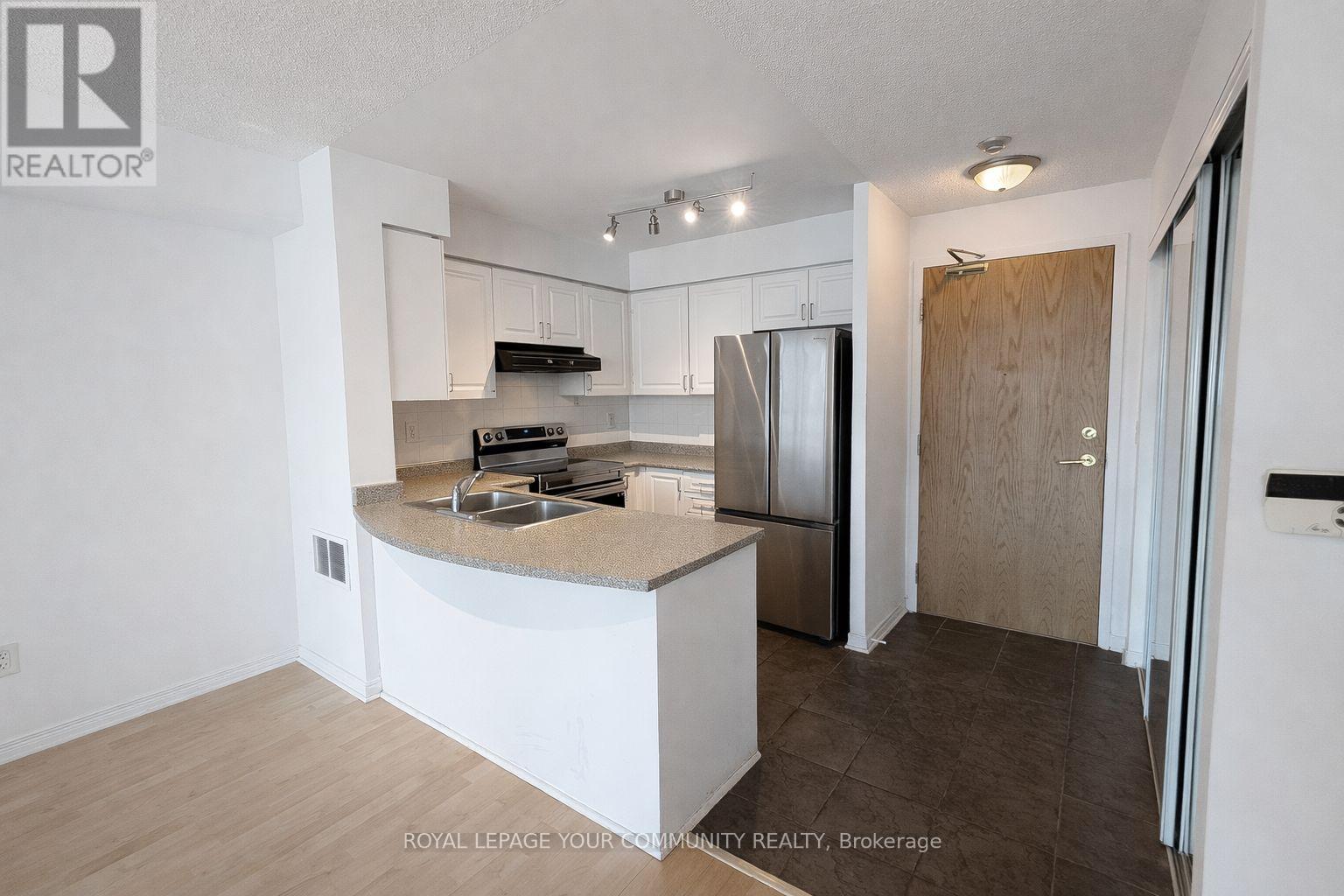 1003 - 5500 Yonge Street, Toronto, Ontario  M2N 7L1 - Photo 13 - C12419338
