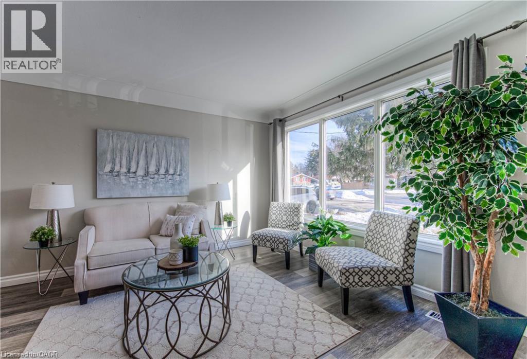 156 Donald Street, Kitchener, Ontario  N2B 3G8 - Photo 2 - 40796963