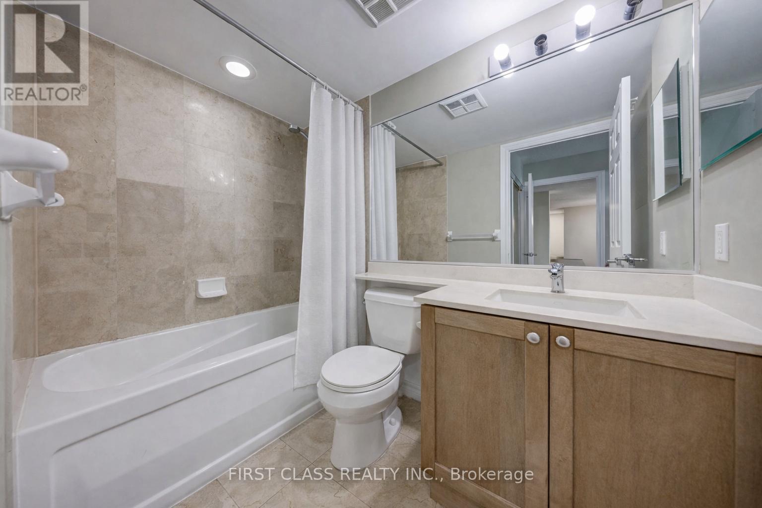 2813 - 761 Bay Street, Toronto, Ontario  M5G 2R2 - Photo 8 - C12678876