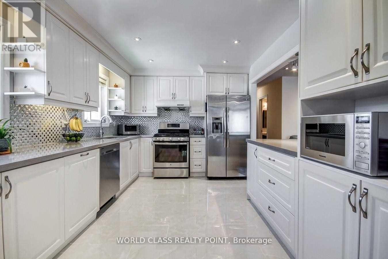 Main - 169 Edmonton Drive, Toronto, Ontario  M2J 3X4 - Photo 12 - C12678878