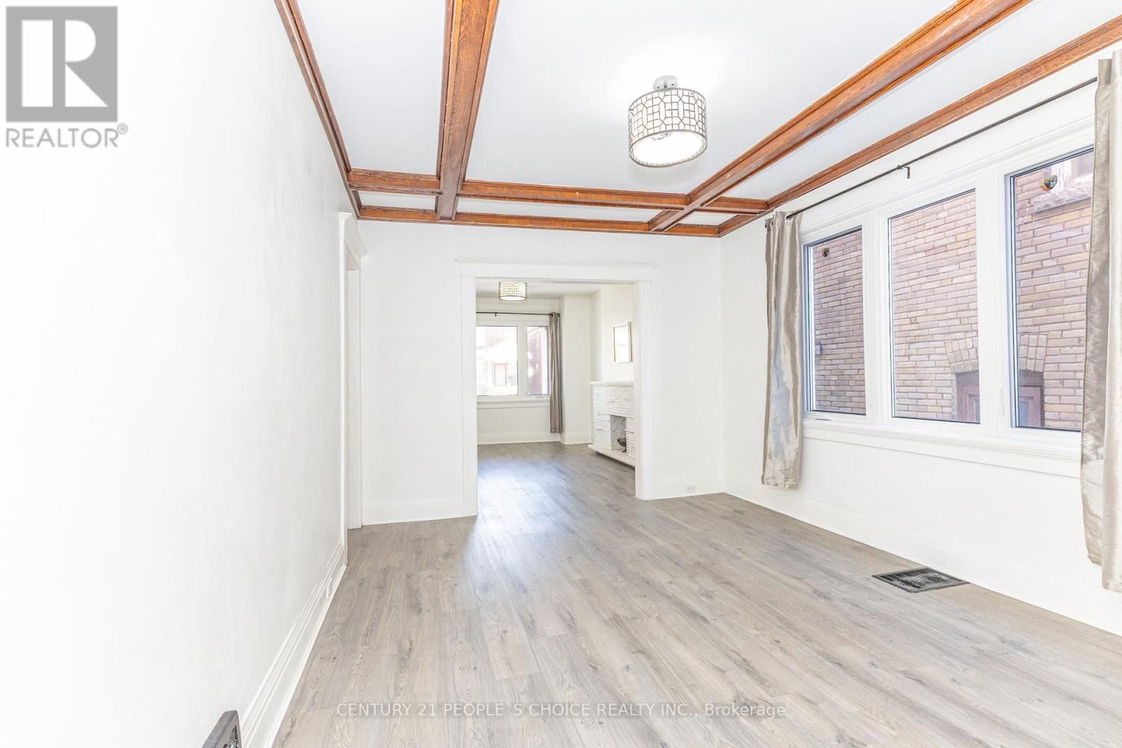 212 Oakwood Avenue, Toronto, Ontario  M6E 2V4 - Photo 12 - C12678882