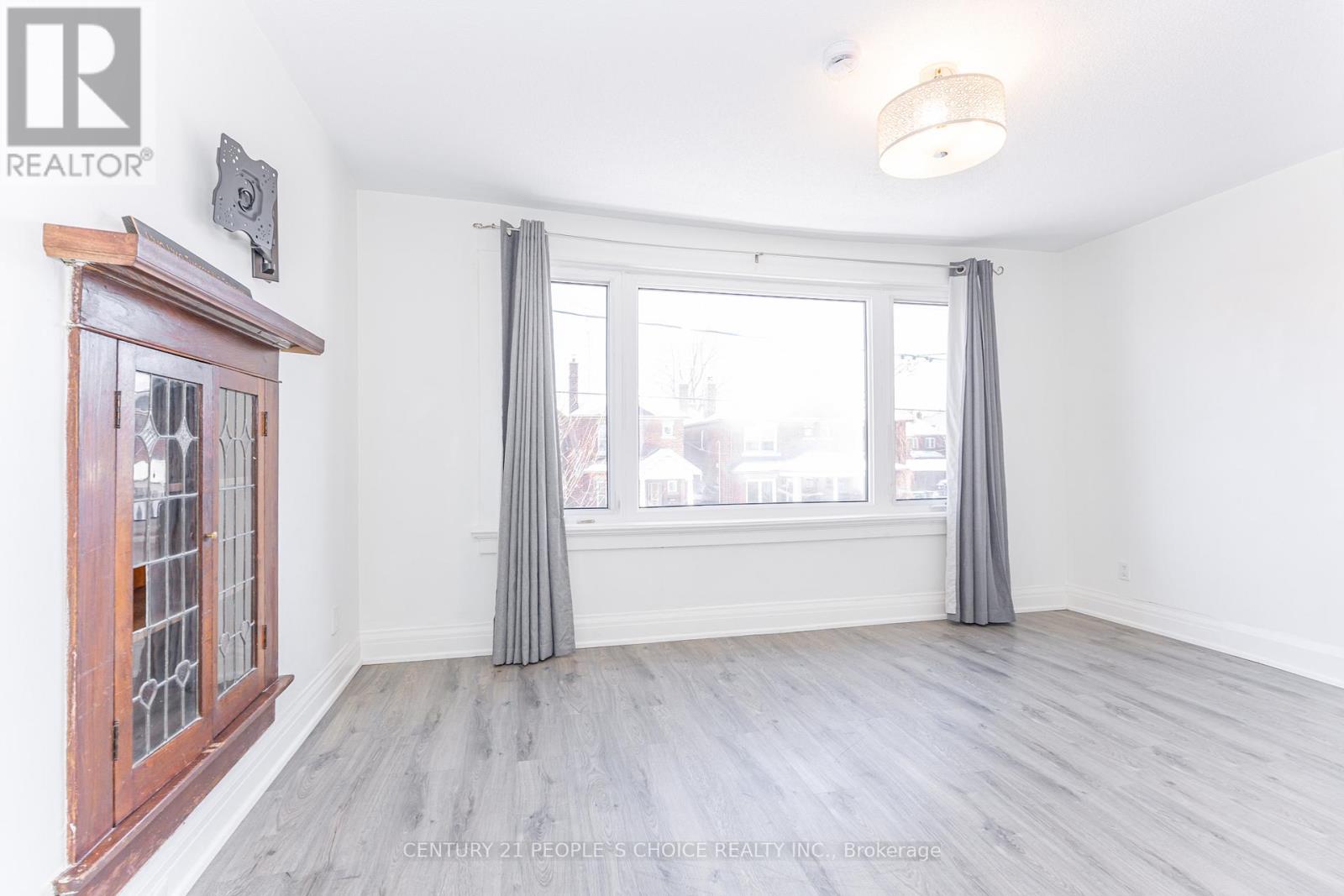 212 Oakwood Avenue, Toronto, Ontario  M6E 2V4 - Photo 31 - C12678882