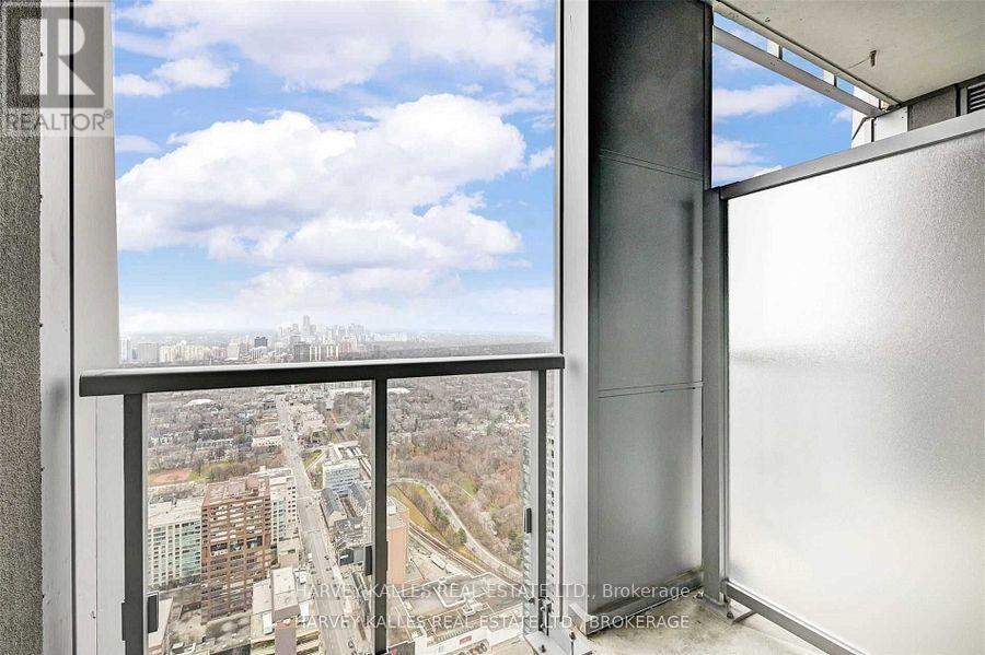 4906 - 1 Yorkville Avenue, Toronto, Ontario  M4W 1L1 - Photo 14 - C12678886