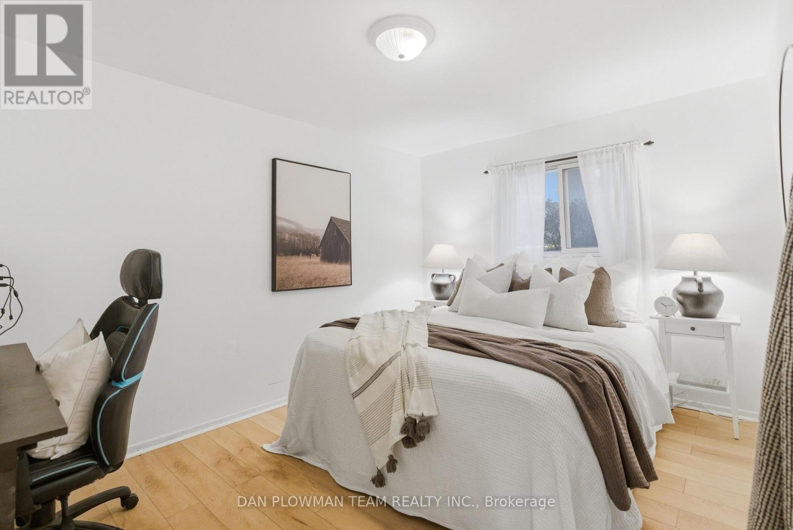 366 Rosedale Drive, Whitby, Ontario  L1N 1Z4 - Photo 14 - E12678848