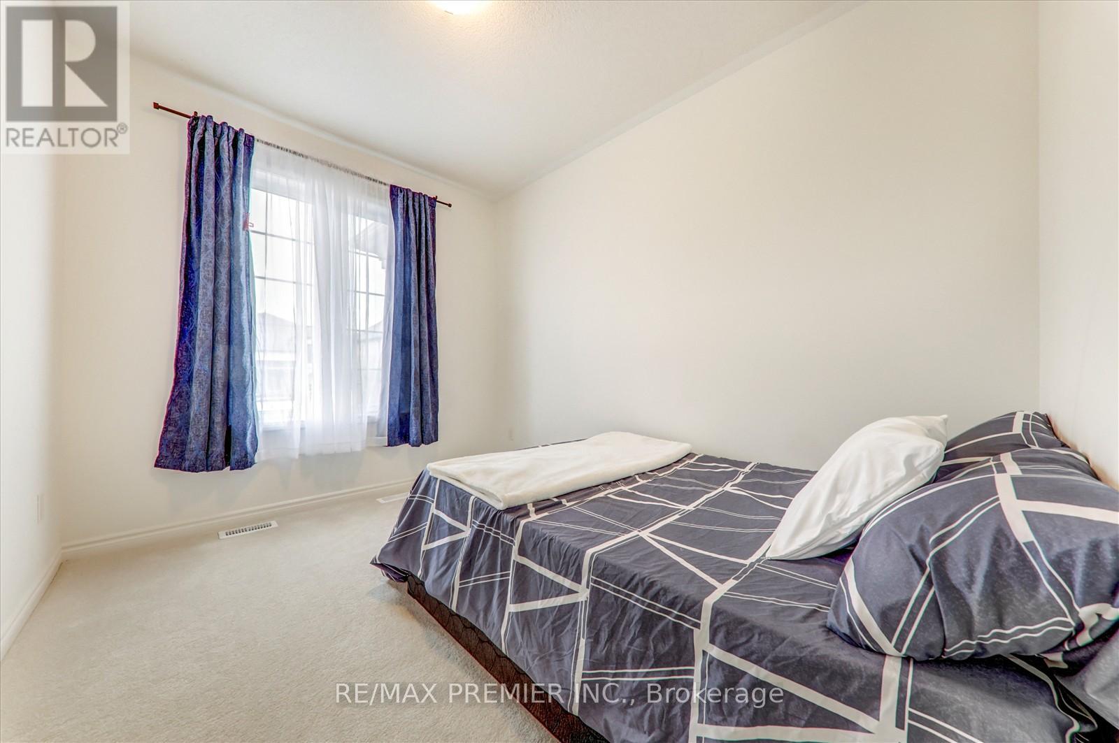 609 Mika Street, Innisfil, Ontario  L9S 0S2 - Photo 29 - N12678858