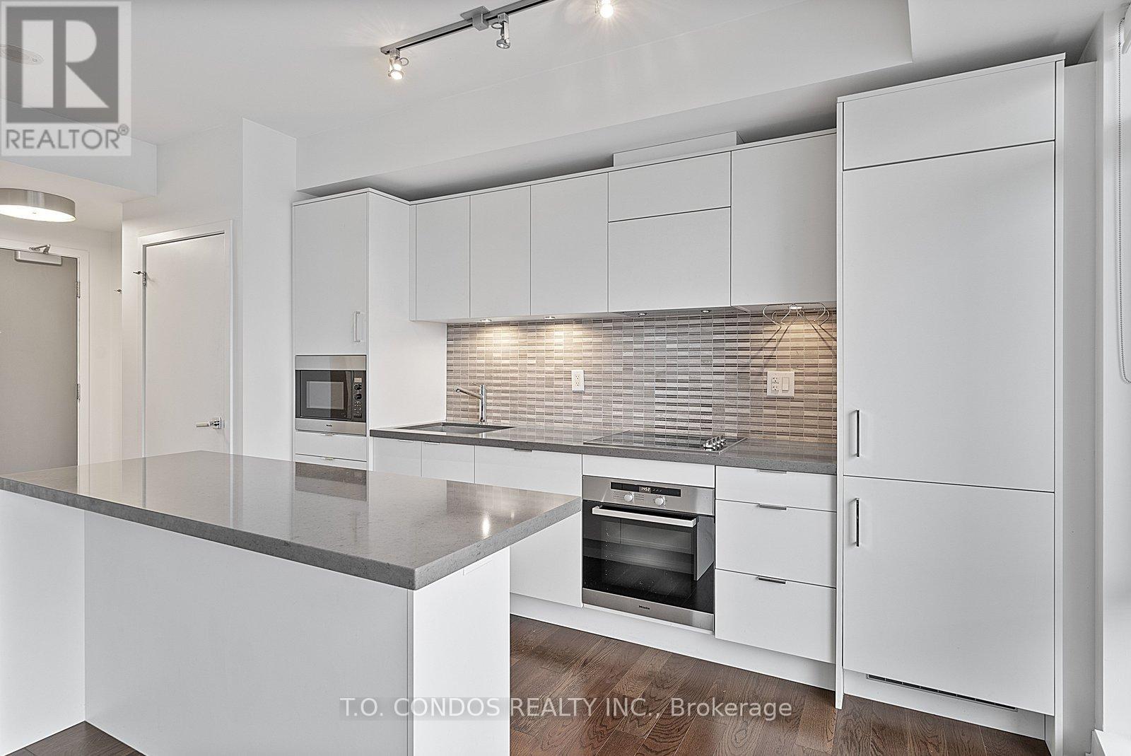 3606 - 21 Widmer Street, Toronto, Ontario  M5V 0B8 - Photo 12 - C12662382