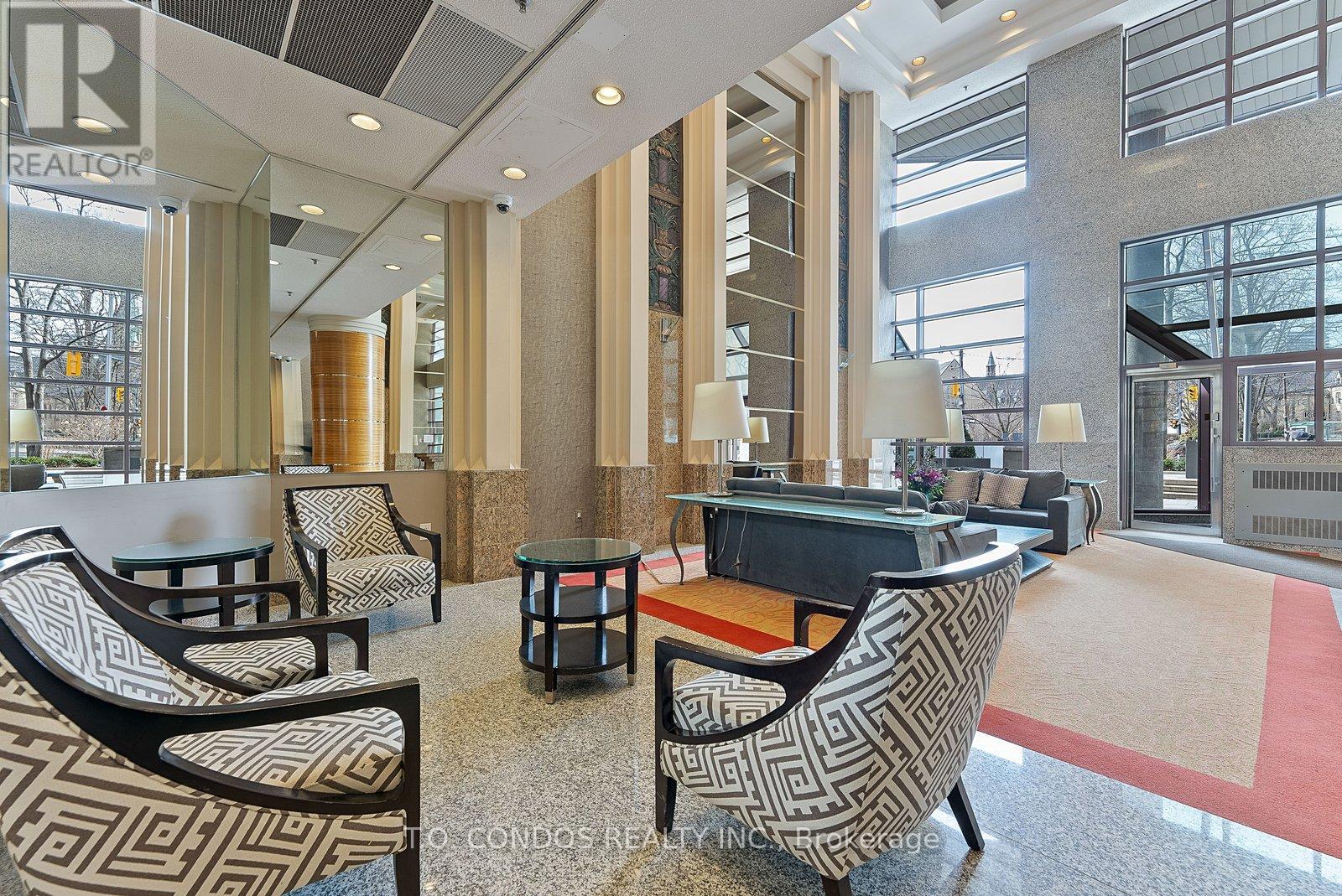 2104 - 1001 Bay Street, Toronto, Ontario  M5S 3A6 - Photo 4 - C12662574