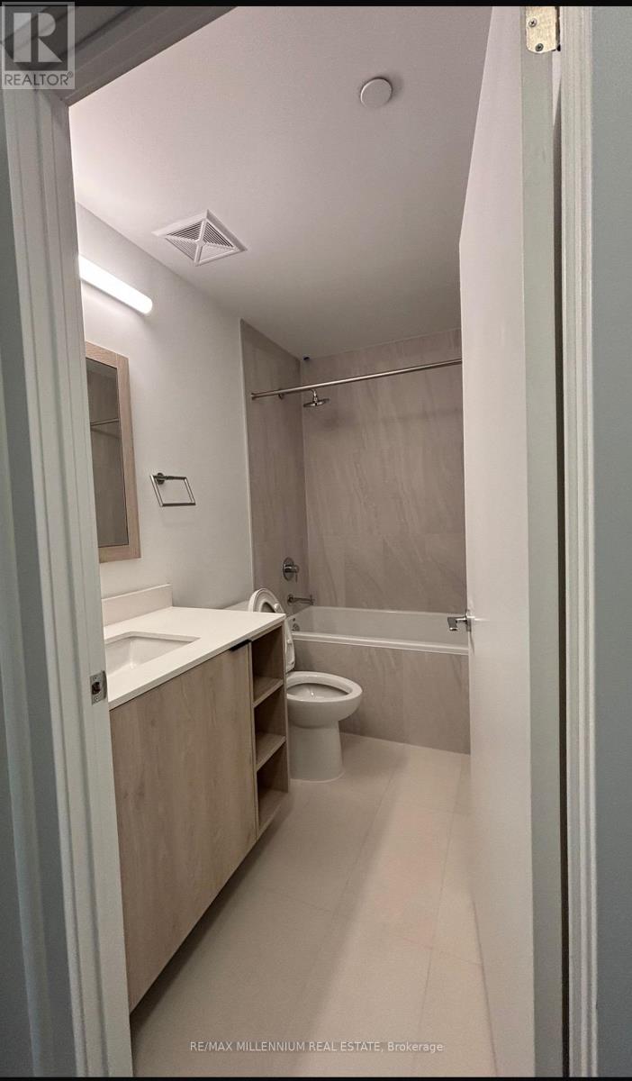 1017 - 1007 The Queensway Avenue W, Toronto, Ontario  M8Z 6C7 - Photo 8 - W12678842