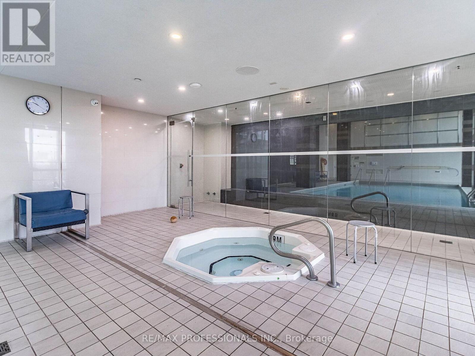 105 - 205 Sherway Gardens Road W, Toronto, Ontario  M9C 0A5 - Photo 33 - W12678892