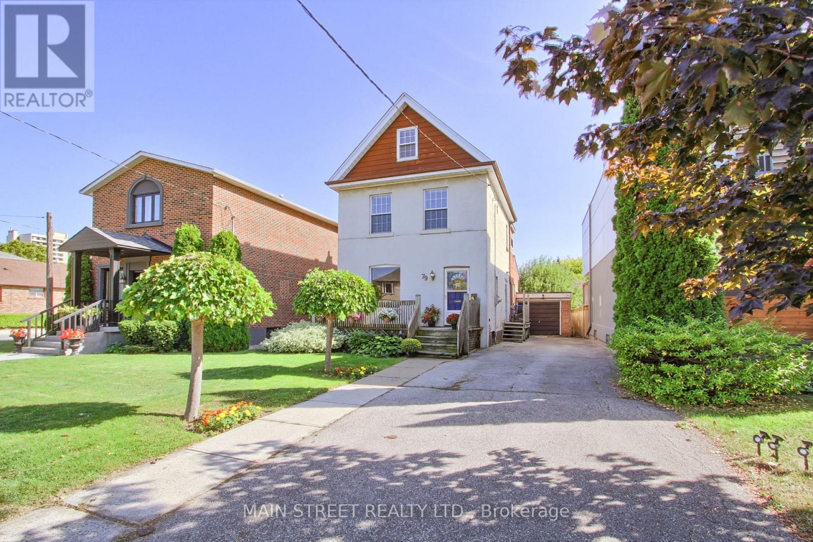 79 Simpson Avenue, Toronto, Ontario  M8Z 1E4 - Photo 2 - W12678904