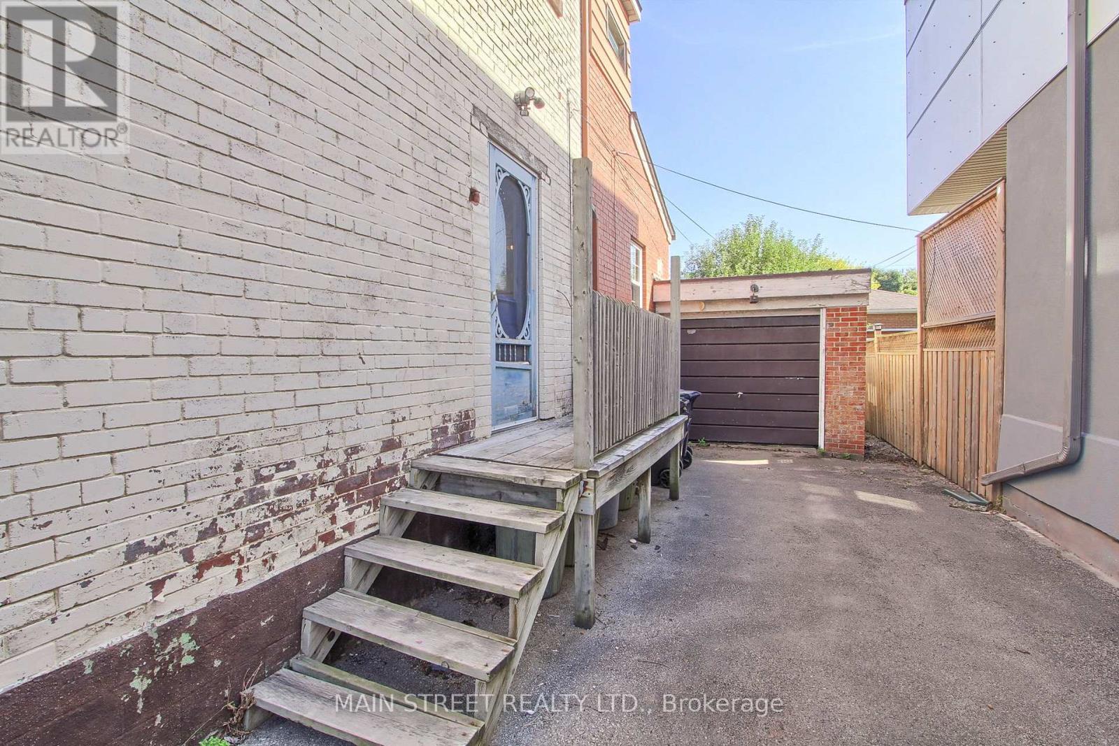 79 Simpson Avenue, Toronto, Ontario  M8Z 1E4 - Photo 49 - W12678904