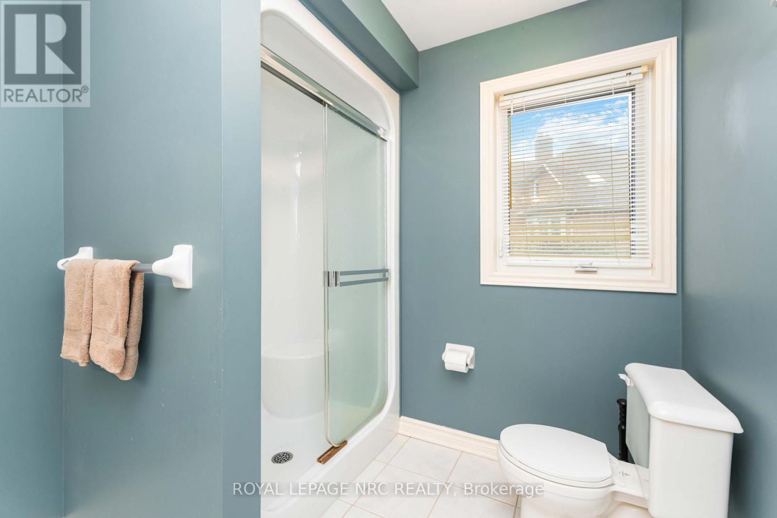 5985 Mountaingate Drive, Niagara Falls, Ontario  L2J 4H9 - Photo 25 - X12678028