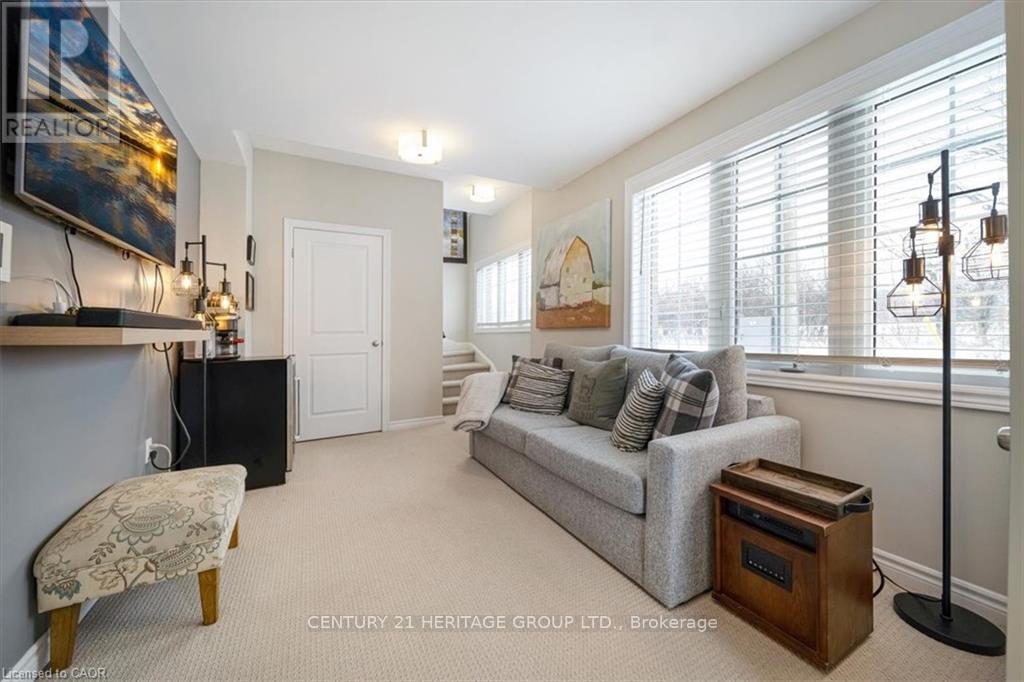 27 - 377 Glancaster Road, Hamilton, Ontario  L9G 0G4 - Photo 5 - X12678844