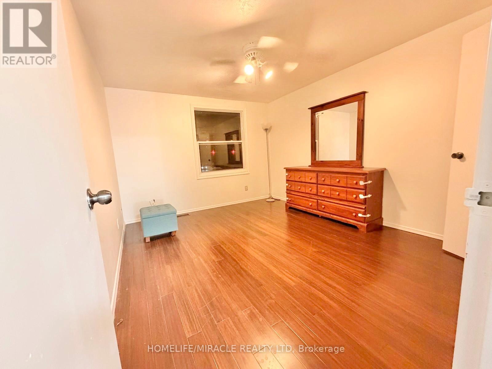 2 - 433 Keats Way, Waterloo, Ontario  N2L 5S7 - Photo 12 - X12678880