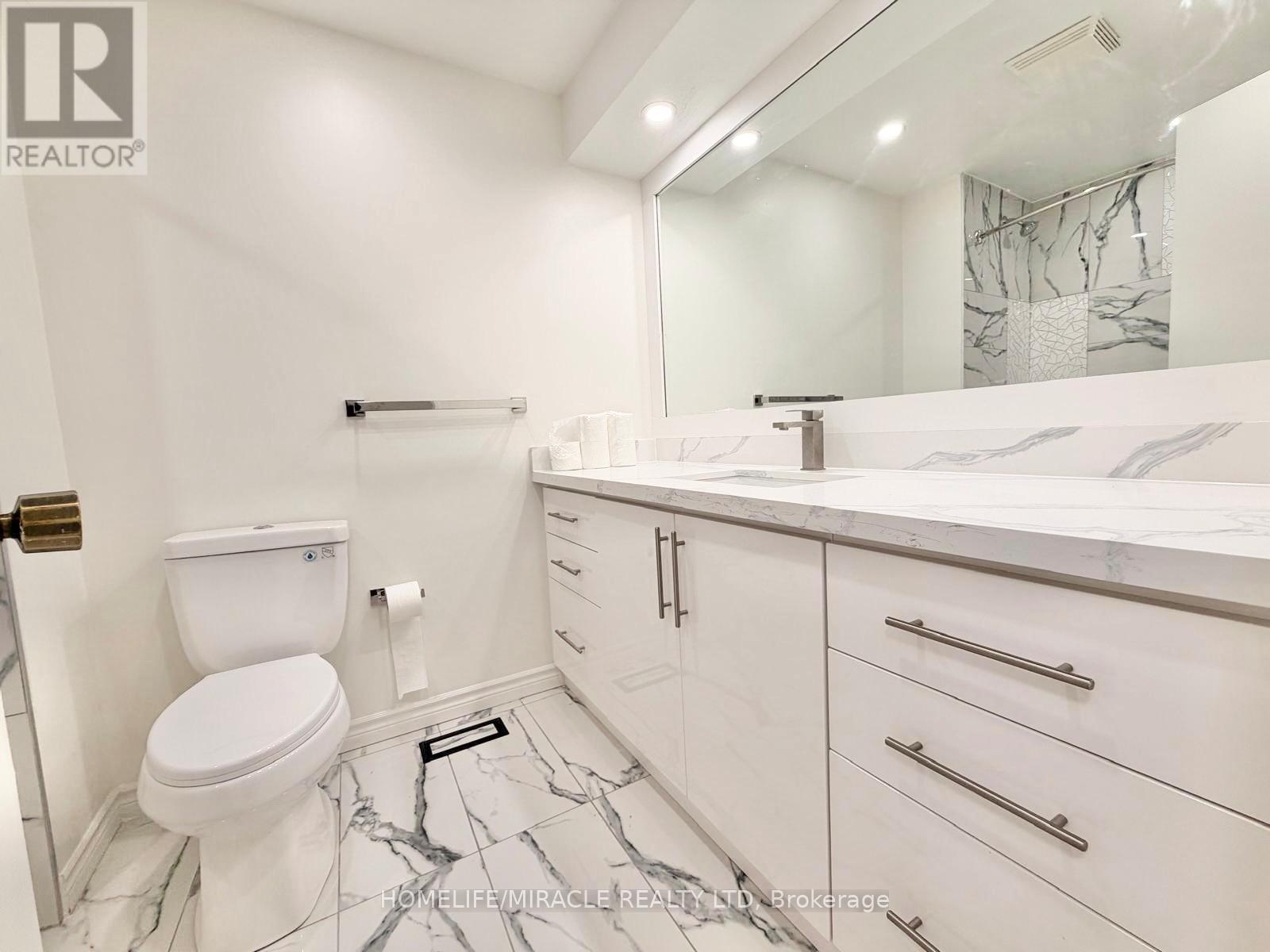 2 - 433 Keats Way, Waterloo, Ontario  N2L 5S7 - Photo 8 - X12678880