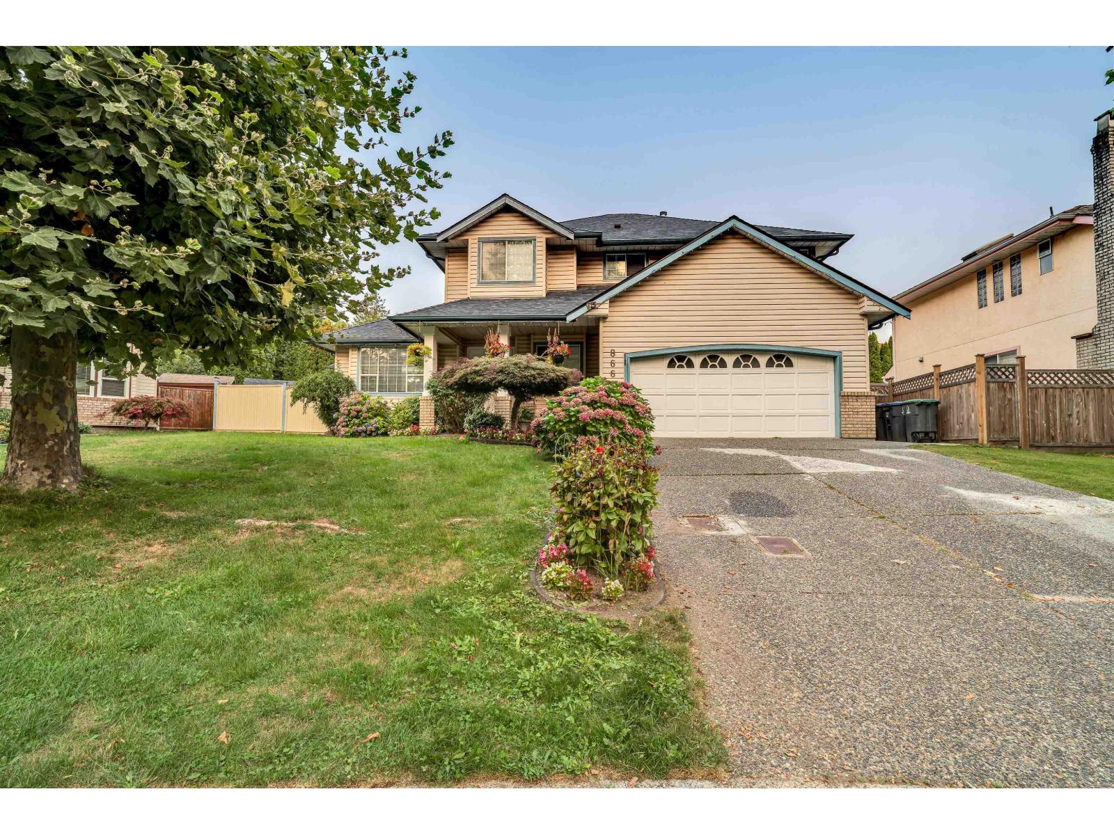 8662 141B STREET, surrey, British Columbia