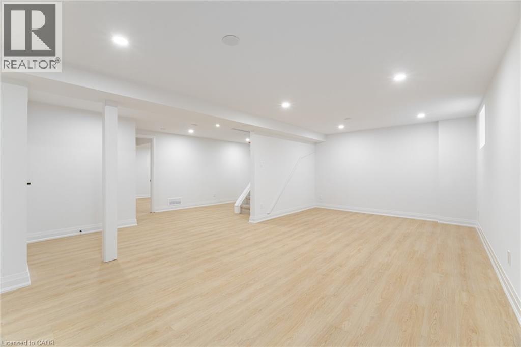 2392 Arnold Crescent, Burlington, Ontario  L7P 4G3 - Photo 31 - 40797090