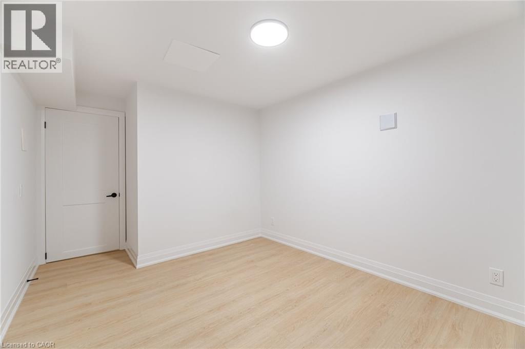 2392 Arnold Crescent, Burlington, Ontario  L7P 4G3 - Photo 38 - 40797090