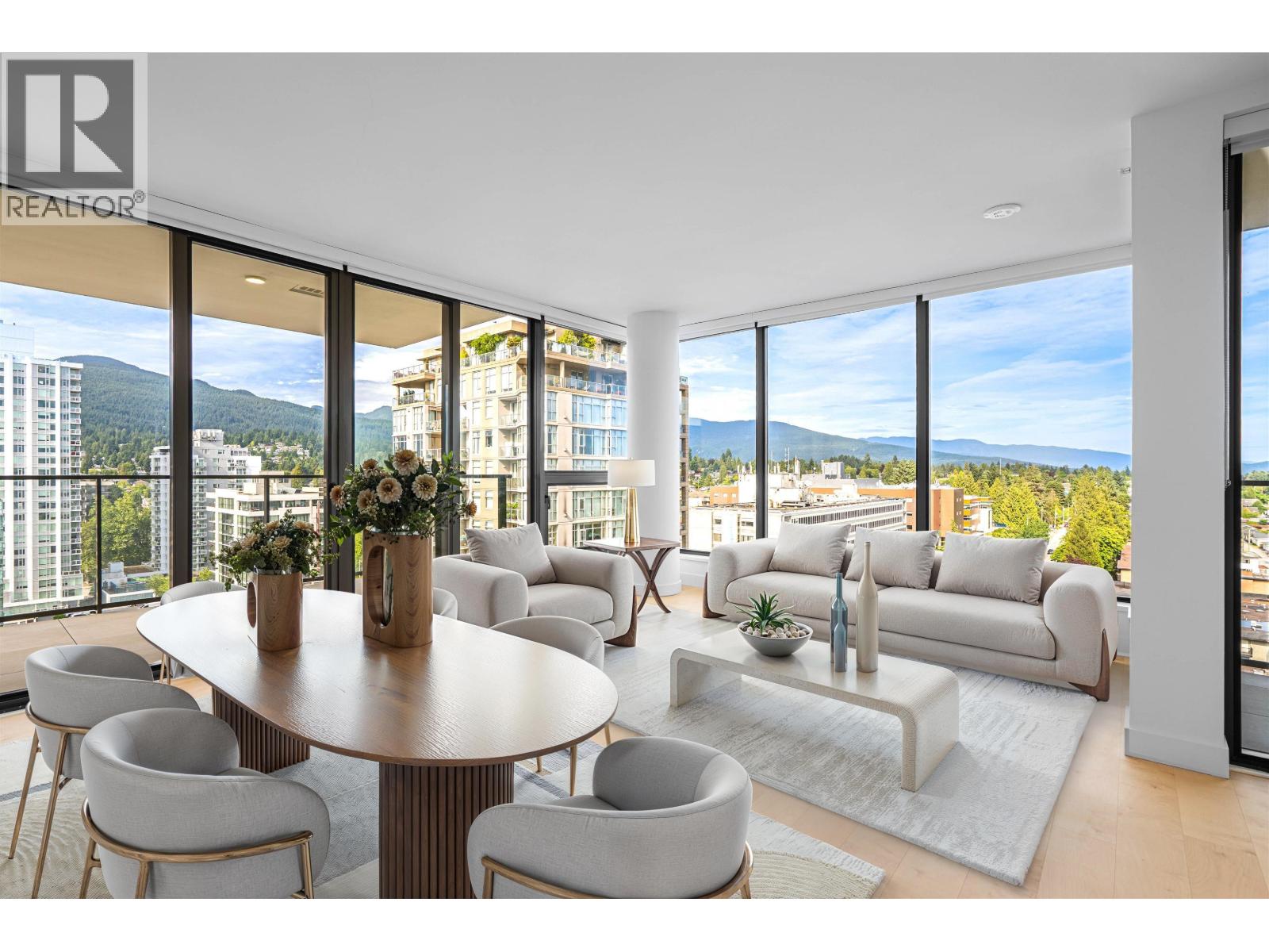 1309 135 E 13th Street, North Vancouver, British Columbia V7L 0J8 - Photo 3 - R3077663