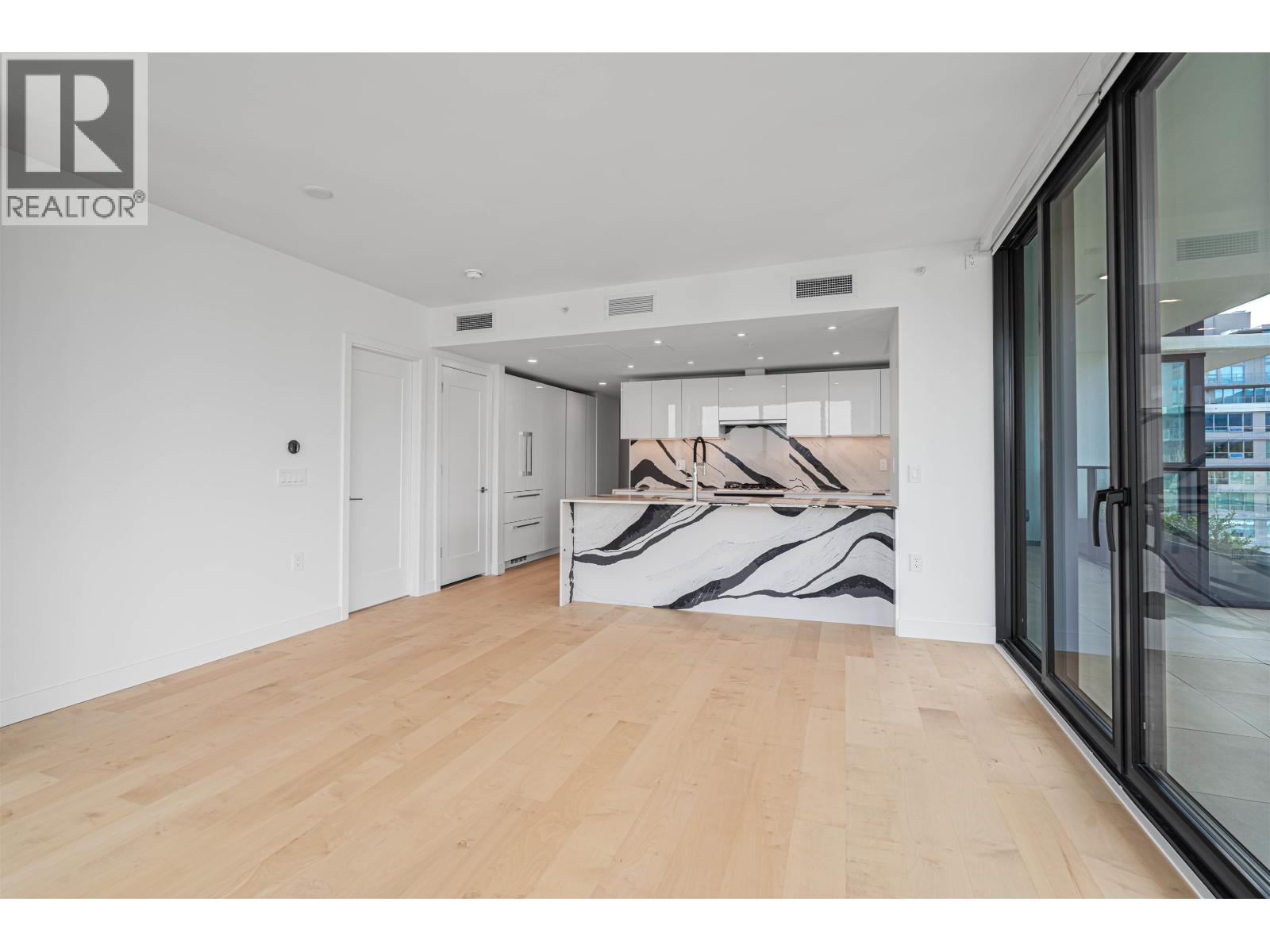 1309 135 E 13th Street, North Vancouver, British Columbia V7L 0J8 - Photo 5 - R3077663