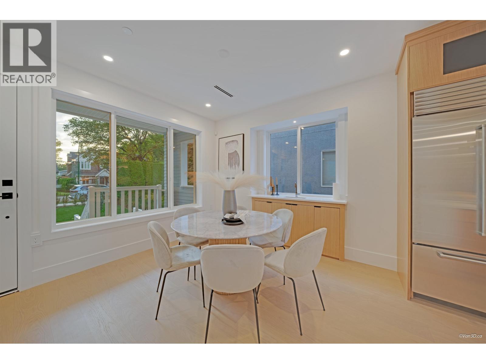 2658 Waterloo Street, Vancouver, British Columbia  V6R 3H7 - Photo 4 - R3077668