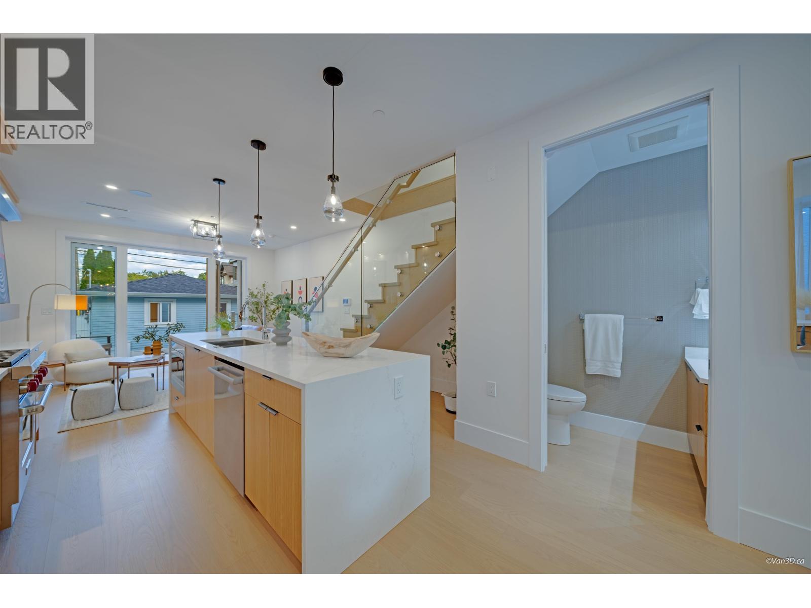 2658 Waterloo Street, Vancouver, British Columbia  V6R 3H7 - Photo 5 - R3077668